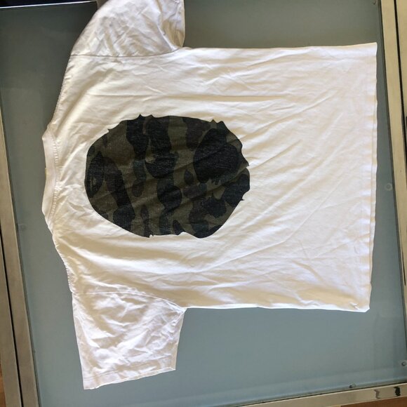 Bape White Graphic Tee - Picture 7 of 7